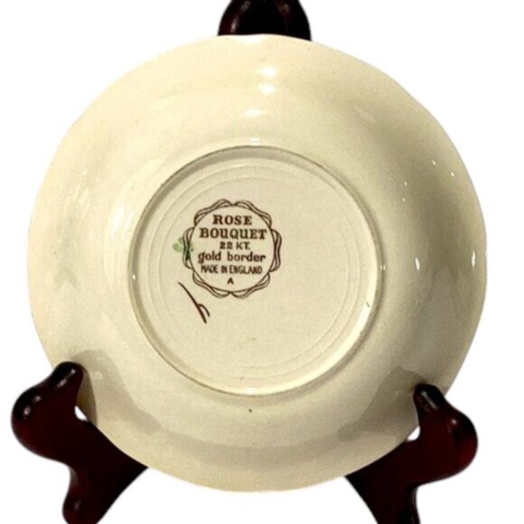 Vintage Dessert Dish Rose Bouquet w/ 22Kt Gold Border Made in England 5" Diam - Picture 2 of 4